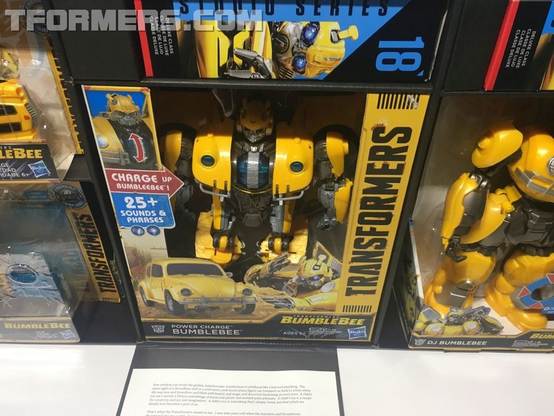 Transformers Bumblebee Movie Boombox Promotional  (16 of 19)